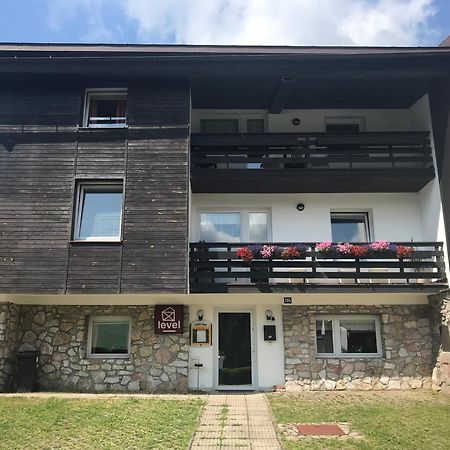 Penzion Level Pec pod Snezkou Bagian luar foto